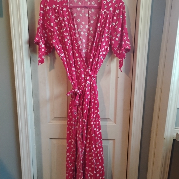 Seraphine Pink Floral Maternity Wrap Dress Short Sleeve Nursing Friendly - Picture 8 of 13